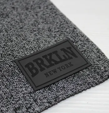 Нашивка "BRKLN" 60*40 мм чорного кольору