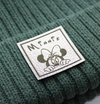 Нашивка "Minnie" 35*35 мм графітового кольору