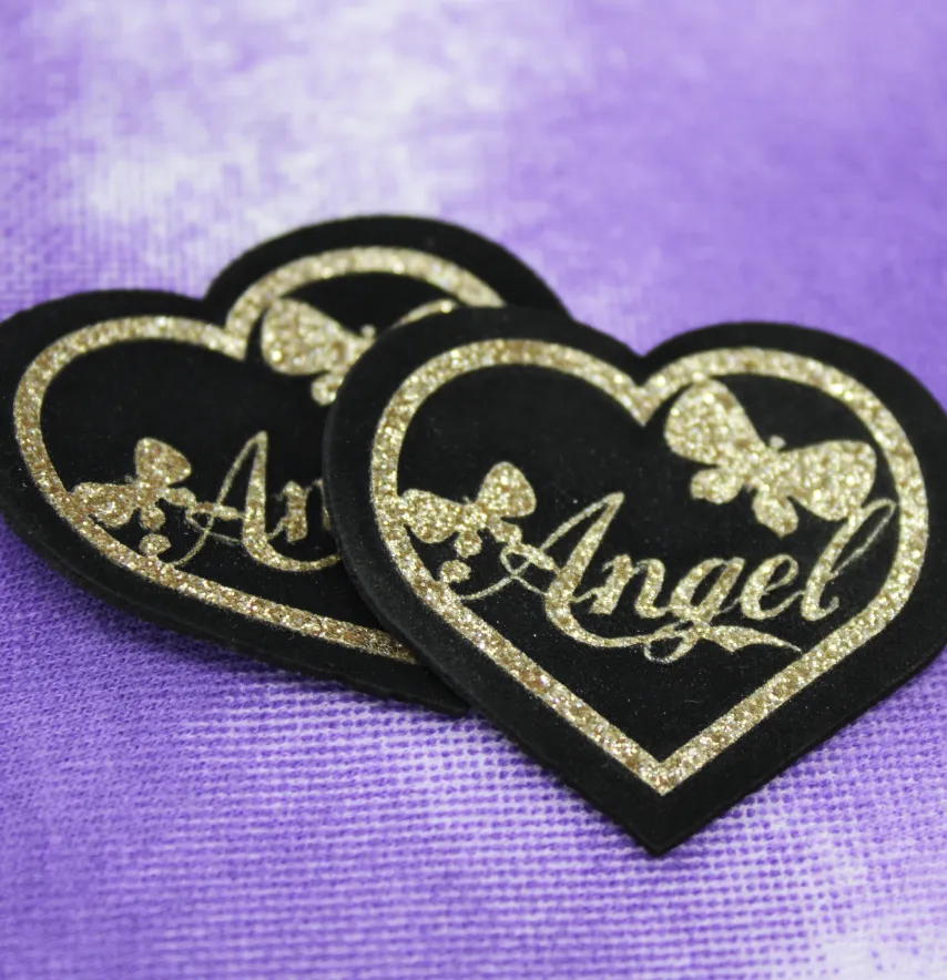 Нашивка з глітеру "Angel" серце 50*45 мм чорного кольору-1