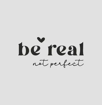 Термонаклейка "Be real" 8*3,5 см черного цвета