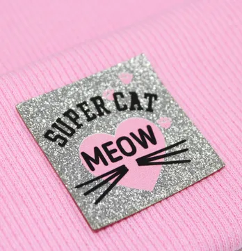 Нашивка из глитера "Meow" super cat 40*40 мм серебряного цвета 