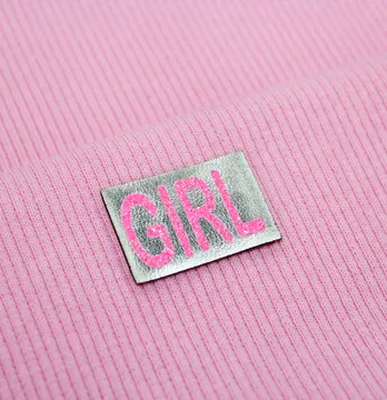Нашивка из глитера "Girl" 30*20 мм розового цвета