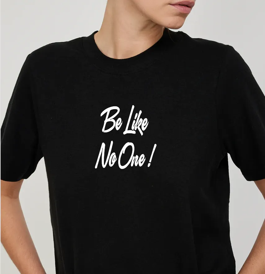 Термоналіпка "Be like no one" 10*9,5 см білого кольору-1