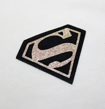 Нашивка з глітеру "Superman" 65*50 мм чорного кольору з золотом 