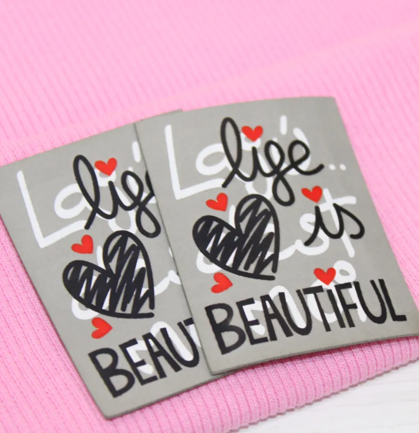 Нашивка "Life is beautiful" 45*60 мм-2