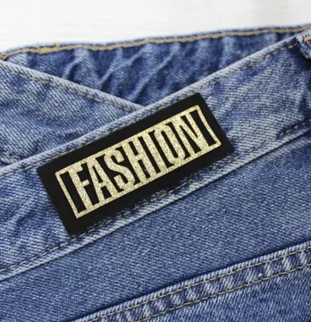 Нашивка из глитера "Fashion" 75*30 мм золотого цвета