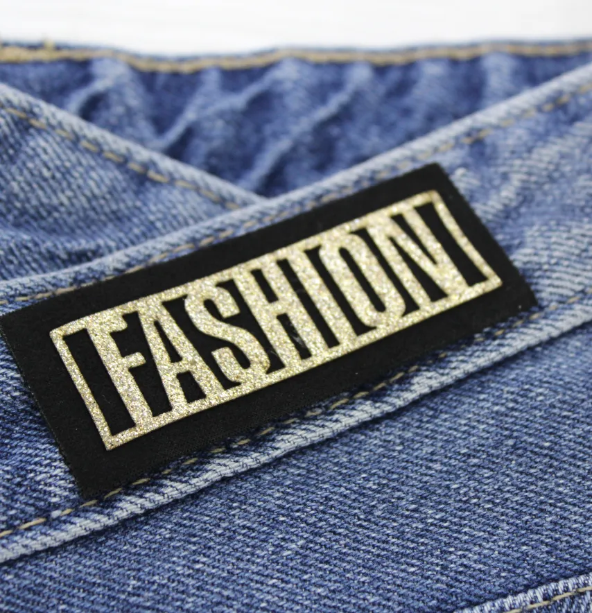 Нашивка из глитера "Fashion" 75*30 мм золотого цвета-1