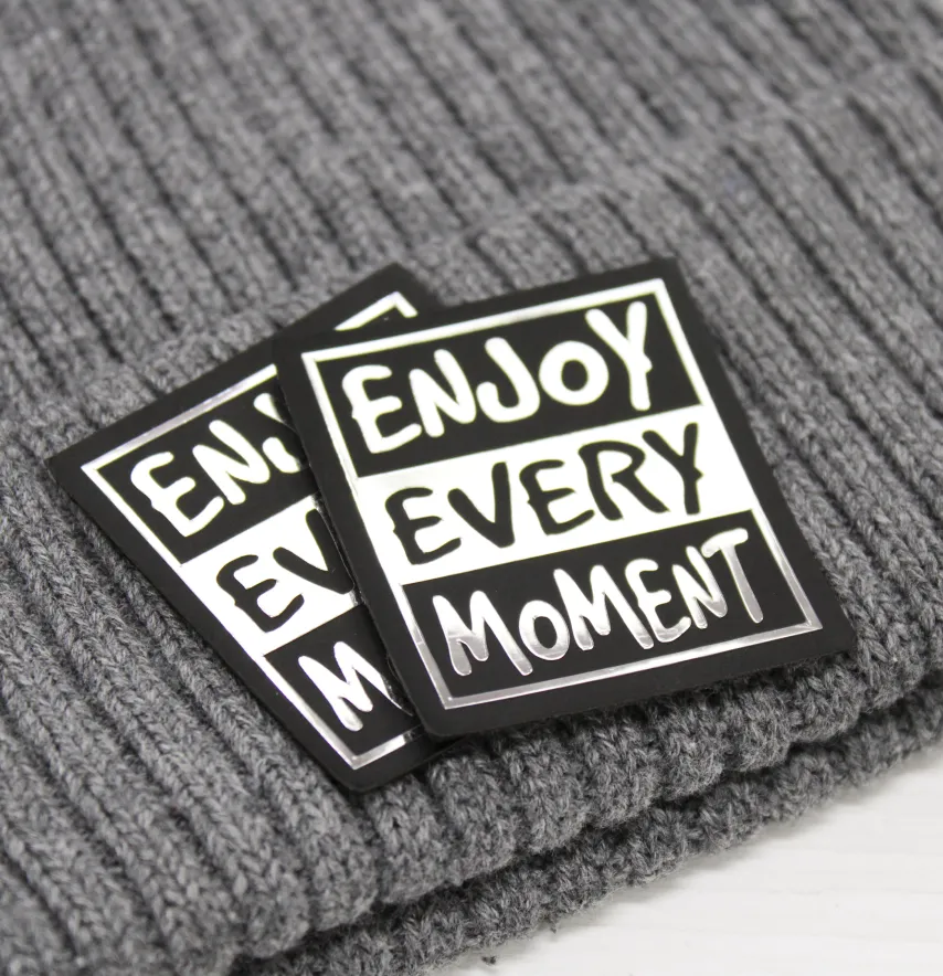 Нашивка "Enjoy every moment" 45*50 мм чорного кольору-1