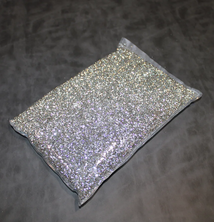 Стрази акрилові конусні SS 8 Crystal (122 000 шт) 500 грам-1