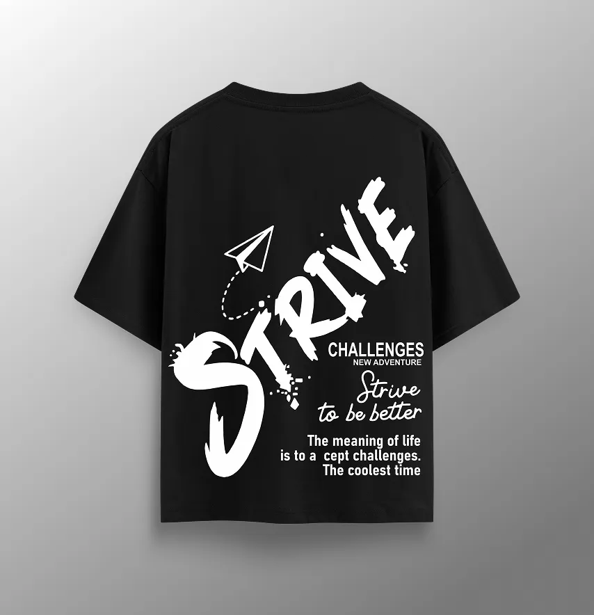 Футболка жіноча оверсайз "Strive" чорного кольору-0