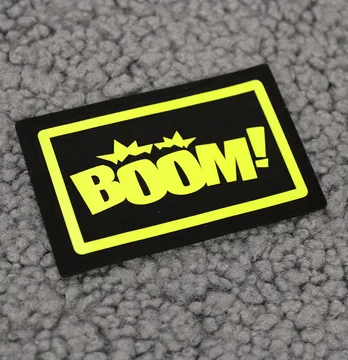 Нашивка "BOOM!" 80*50 мм лимонного кольору