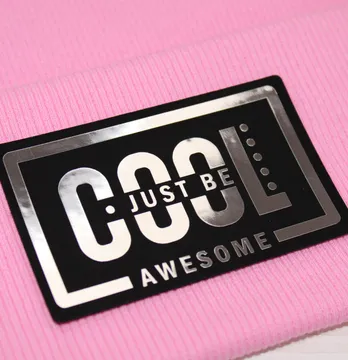 Нашивка "COOL just be awesome" 80*50мм черного цвета с зеркальным лого