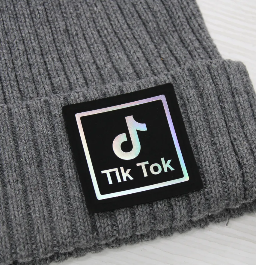 Нашивка "Tik Tok" 50*50мм чорного кольору з голограмою-2