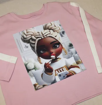 Нашивка тканева "Дівчина з білим волоссям" 22 см