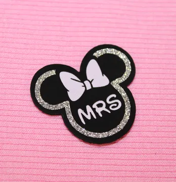 Нашивка з глітеру "Mrs" mickey з бантом 40*35 мм