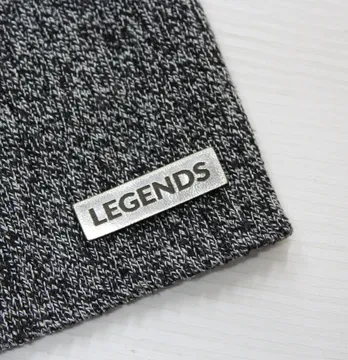 Нашивка "Legends" 35*10 мм срібного кольору