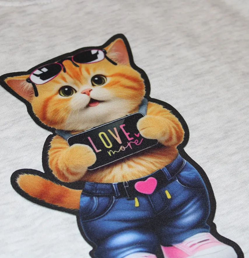Нашивка тканева фігурна "Котик" love more 23 см-1