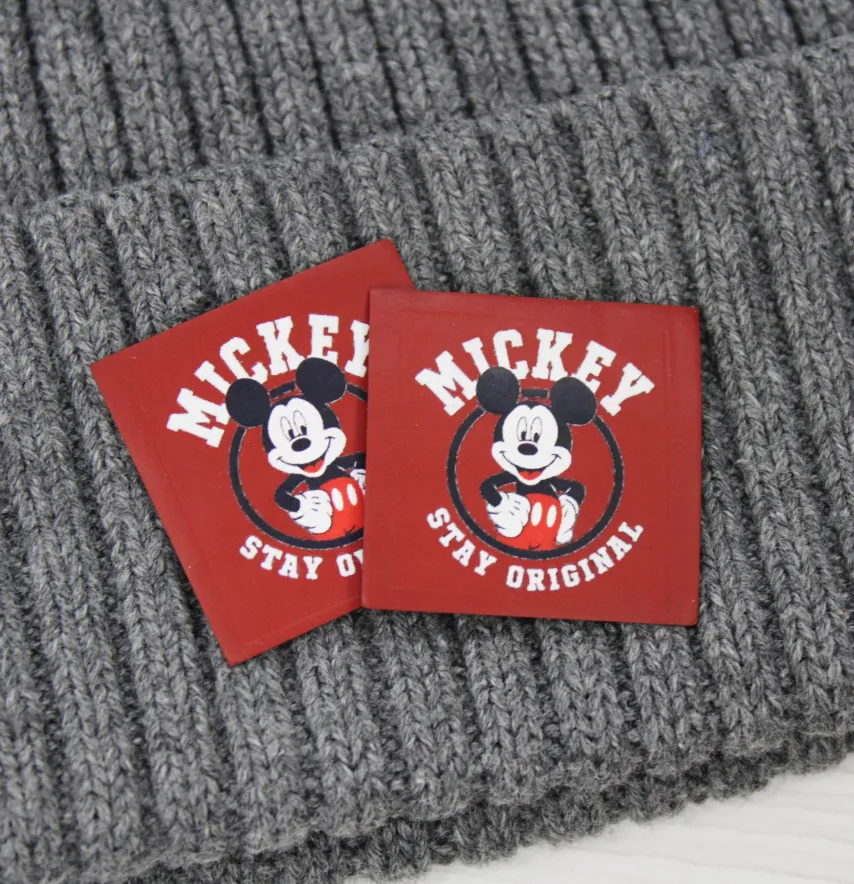 Нашивка "Mickey" 33*33 мм червоного кольору -1