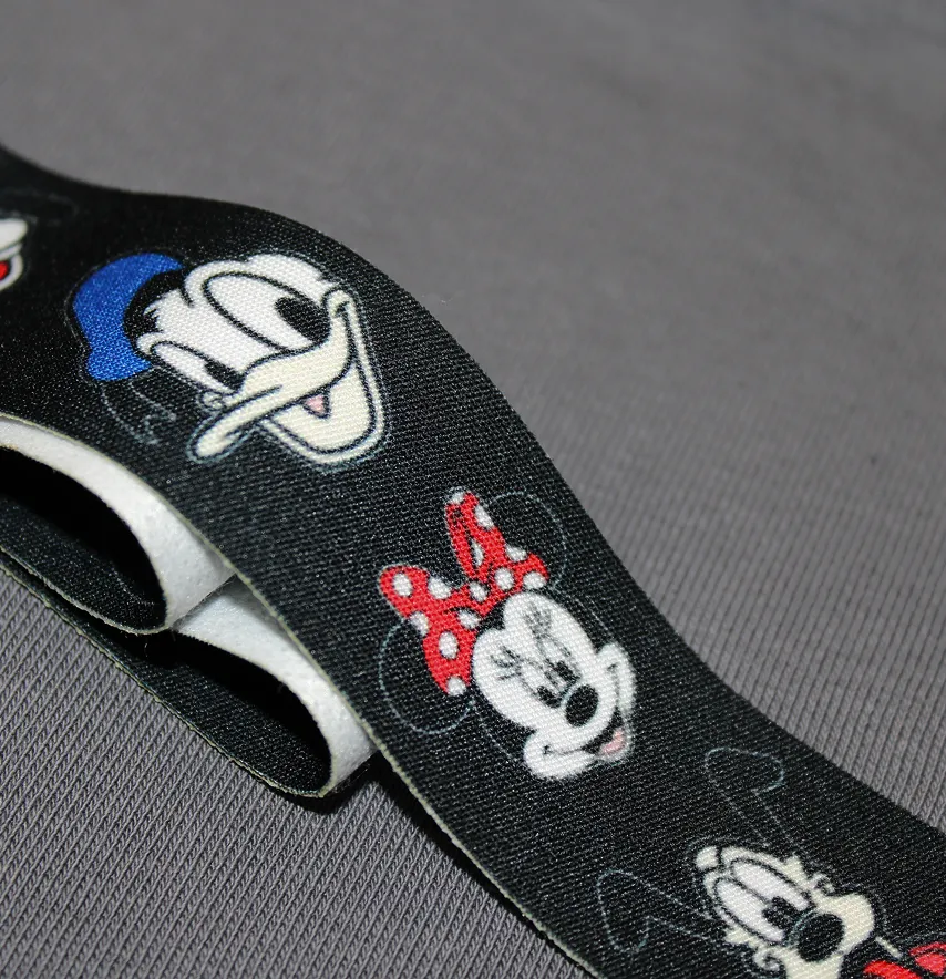 Лампас "Disney" 3*90 см черного цвета-4