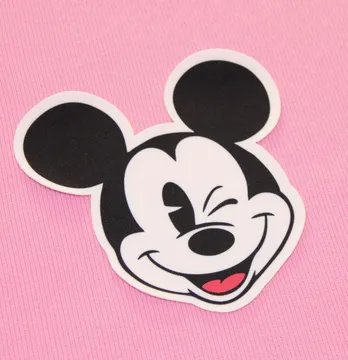Нашивка тканева фігурна "Mickey" підморгує 13 см