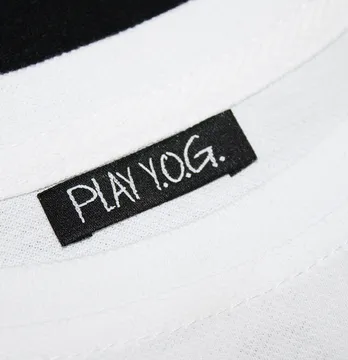 Бирка жаккардовая "Play y.o.g." 50*12 мм черного цвета с белым лого