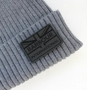 Нашивка "Barbour" 60*40 мм черного цвета