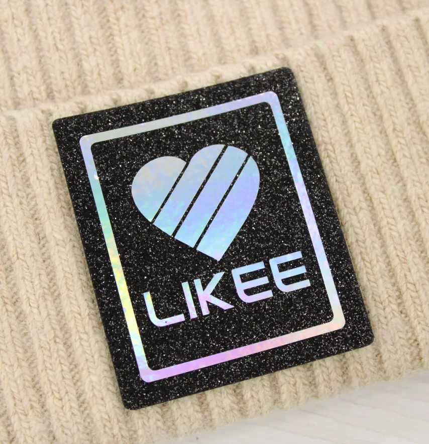 Нашивка з глітеру "Likee" 55*65 мм чорного кольору-2