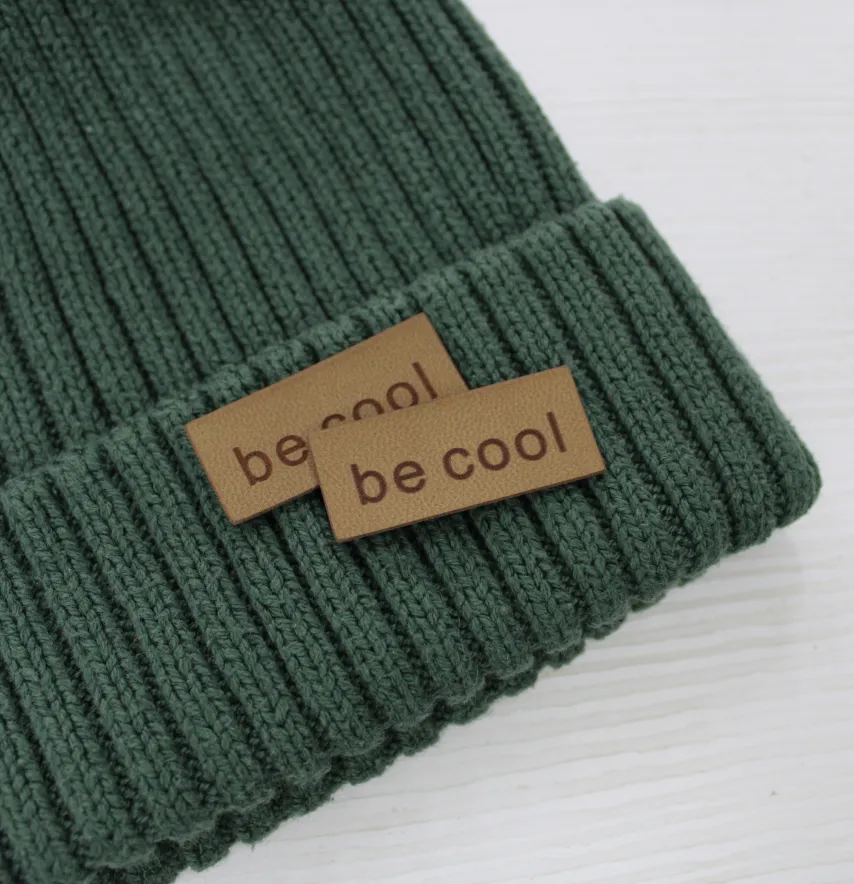 Нашивка "Be cool" 40*18 мм пісочного кольору-1