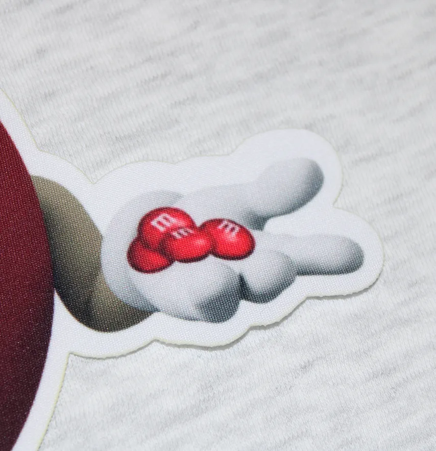 Нашивка тканева фігурна "M&Ms" 19,5*21см червоний-2