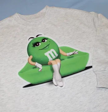 Нашивка тканева фігурна "M&Ms" 25*21см зелений