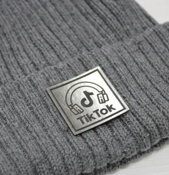 Нашивка "TikTok" 35*35 мм графитового цвета