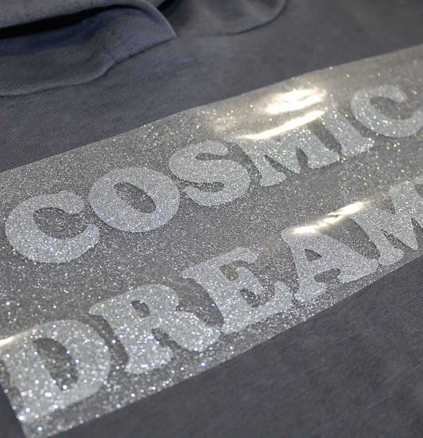 Термоаплікація з глітеру "Cosmic dreamer" 10*24,5 см срібного кольору-1