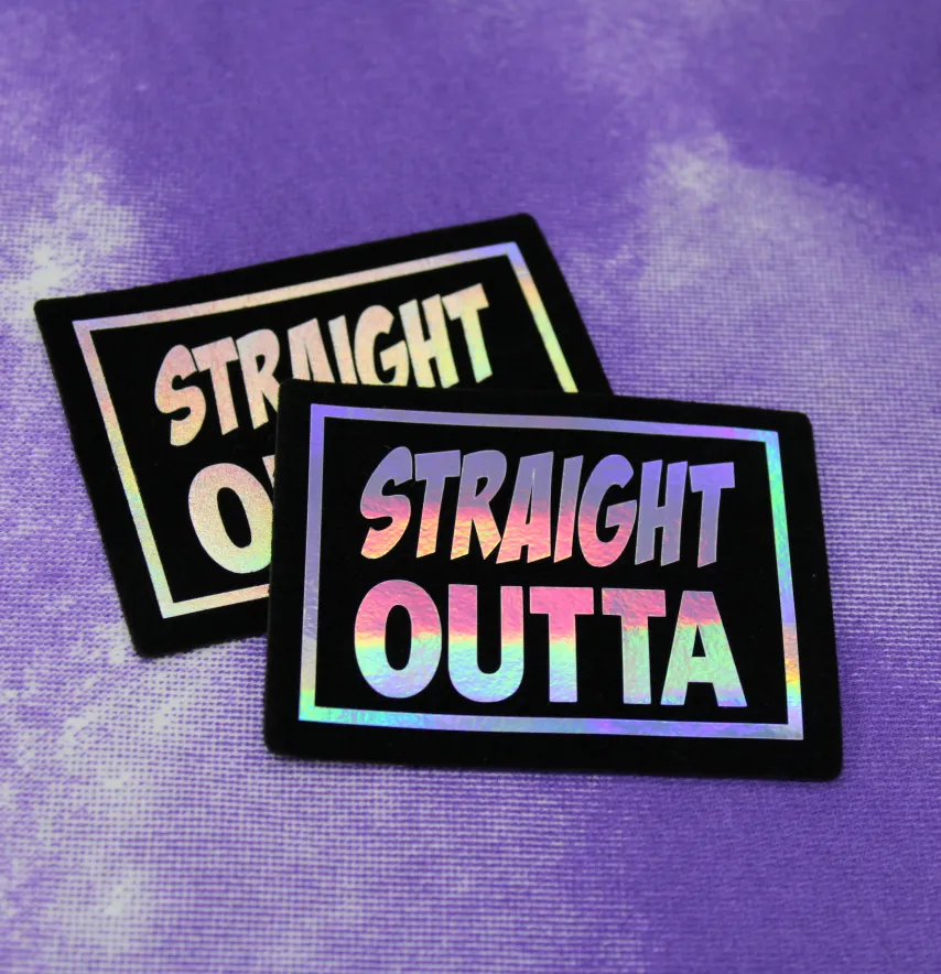 Нашивка "Straight outta" 65*55 мм чорного кольору з голограмою-1