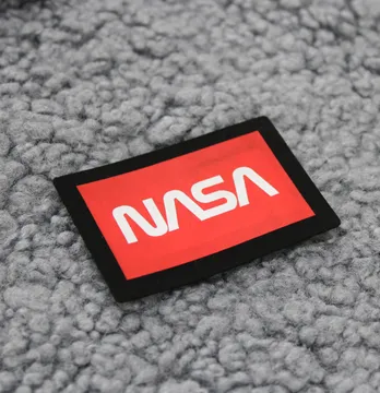 Нашивка "NASA" 60*40 мм червоного кольору