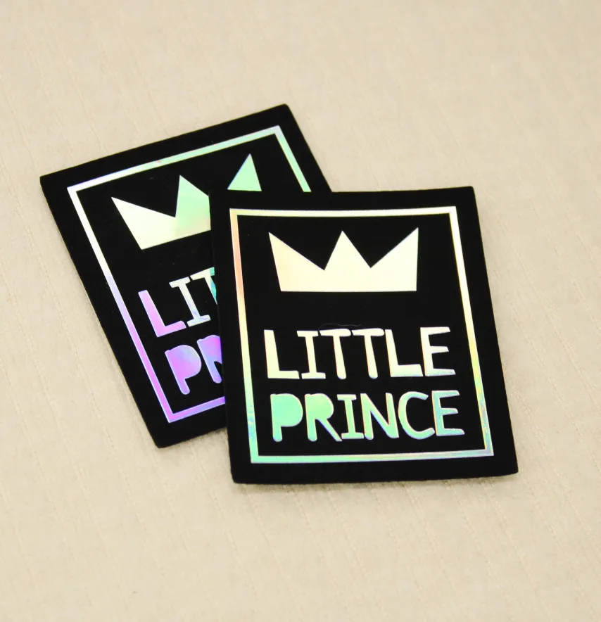Нашивка "Little prince" 60*70мм черного цвета с голограммой-1
