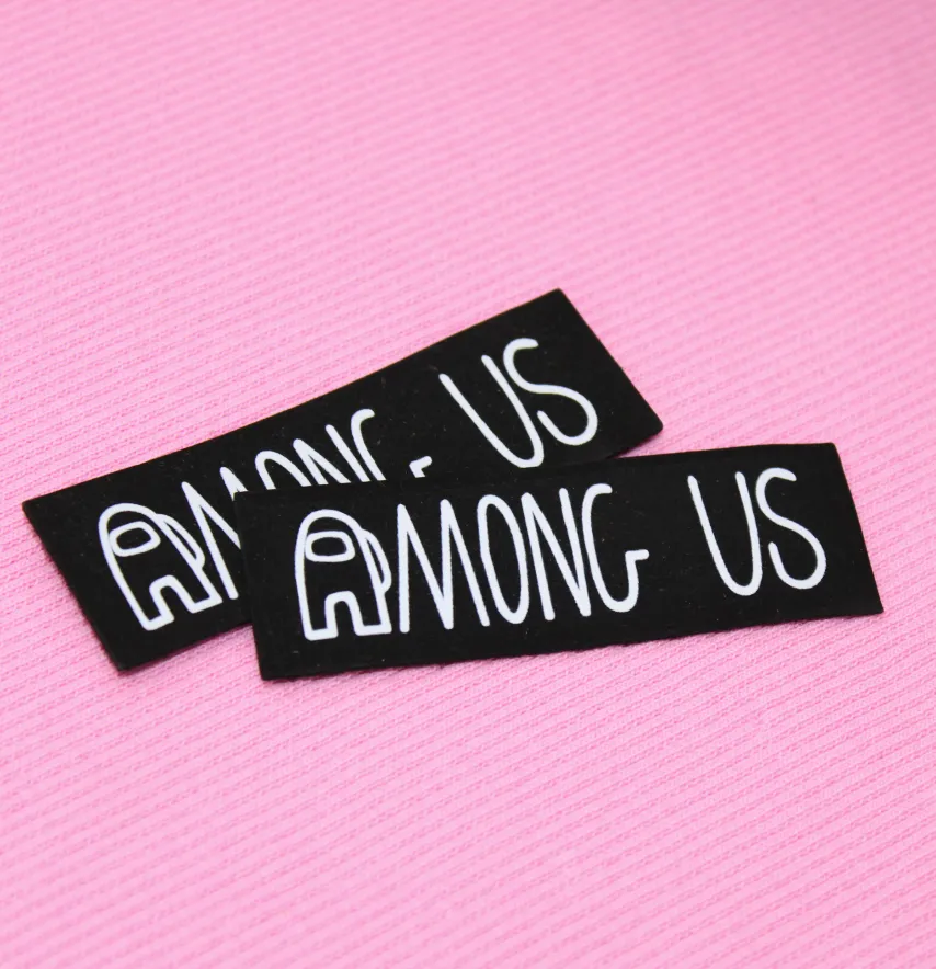 Нашивка "Among Us" 70*25 мм чорного кольору з білим написом-1