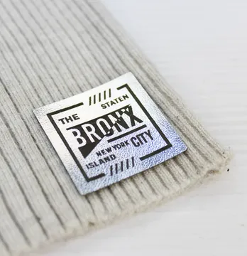 Нашивка "Bronx" 35*35 мм срібного кольору