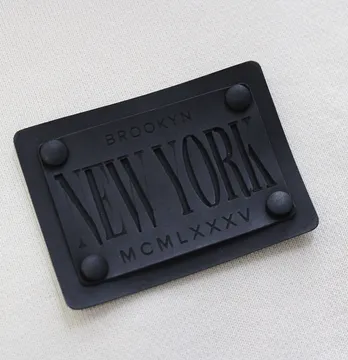 Нашивка "New York" 70*50 мм чорного кольору