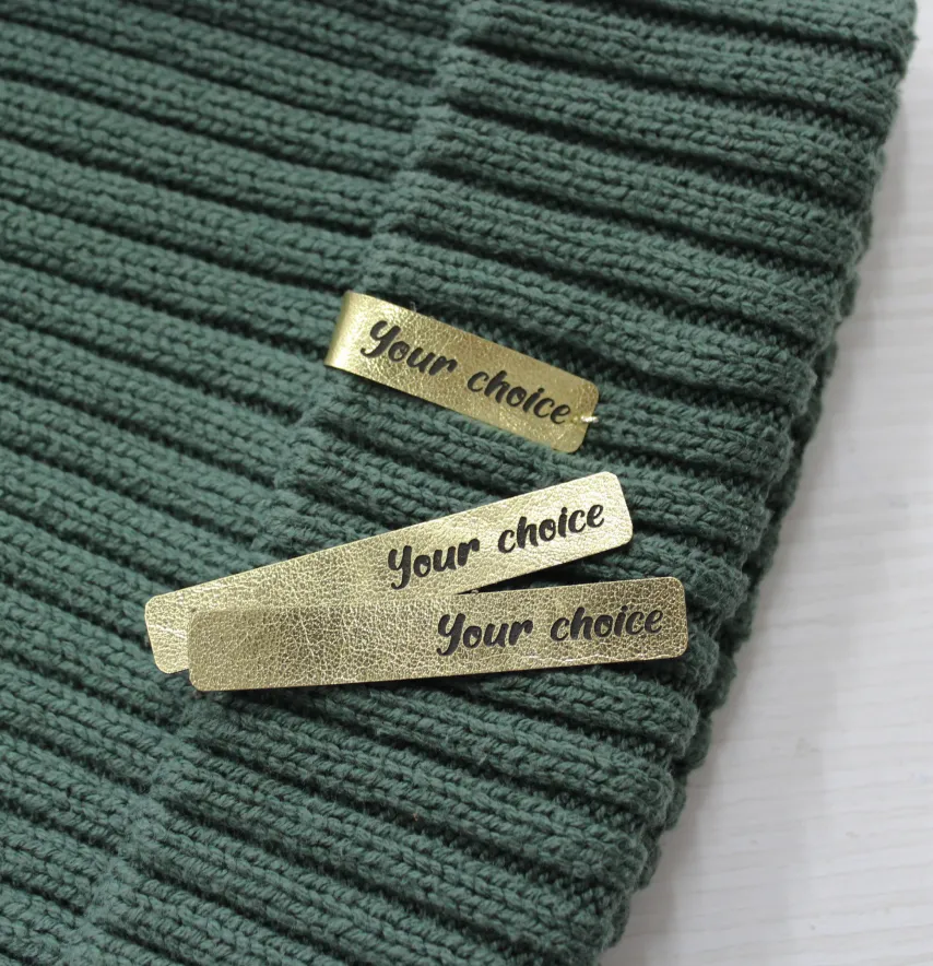 Нашивка "Your choice" 10*60 мм золотого кольору-1