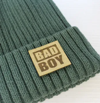 Нашивка "Bad boy" 35*35 мм бежевого кольору структурна