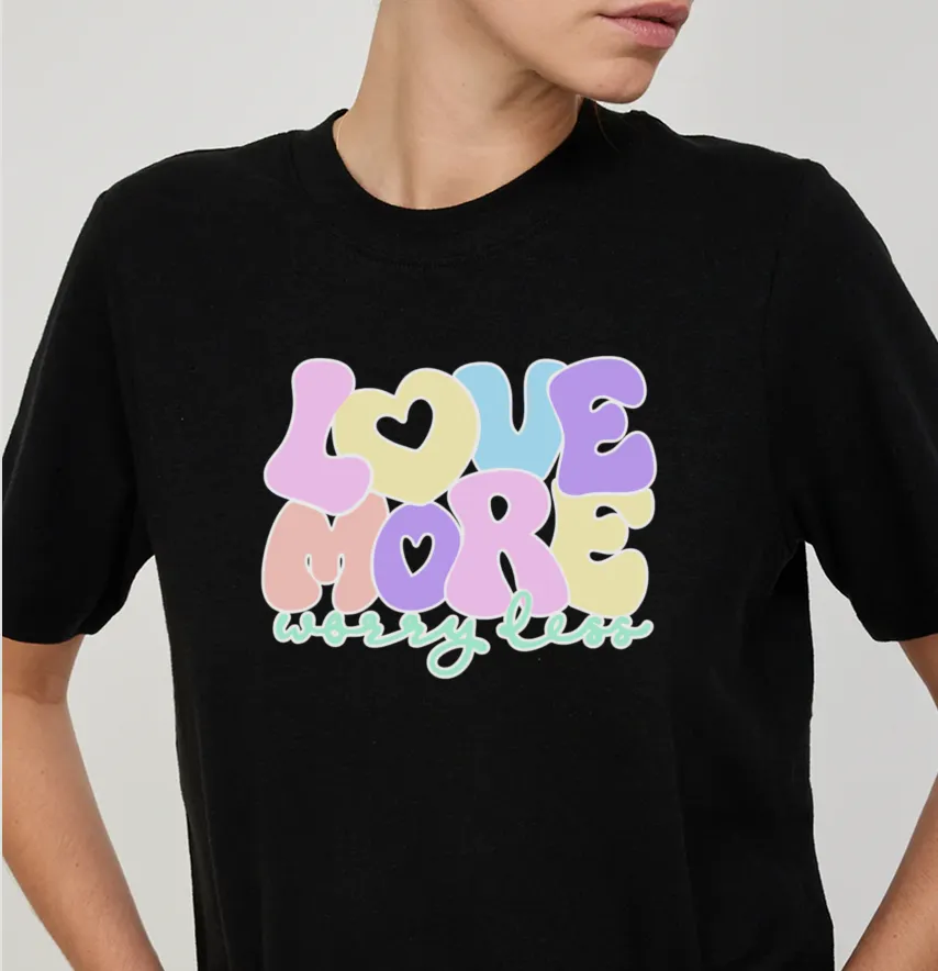 Термонаклейка "Love more" 19*15.5 см-1
