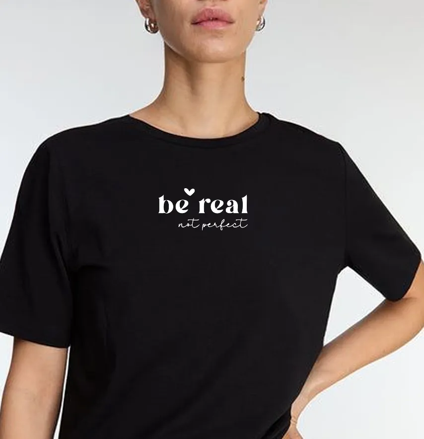 Термонаклейка "Be real" 8*3,5 см белого цвета-1