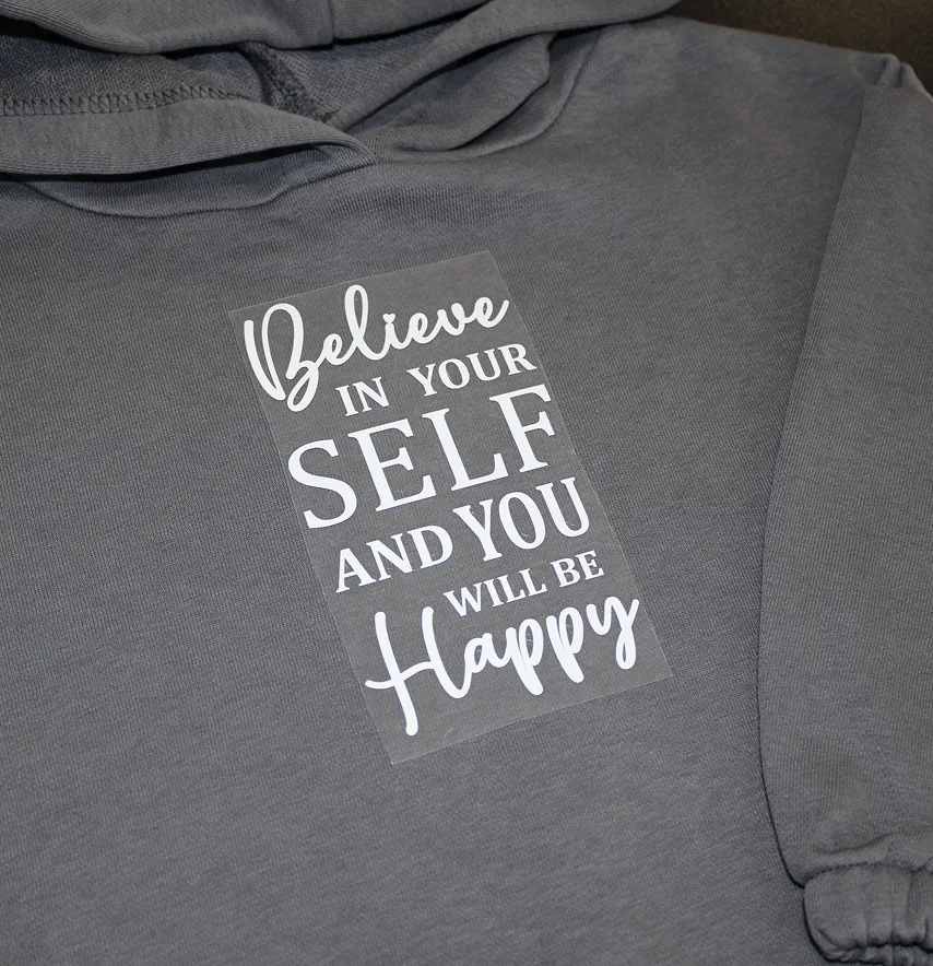 Термоаплікація з плівки "Believe in yourself" 14*8 см білого кольору-0
