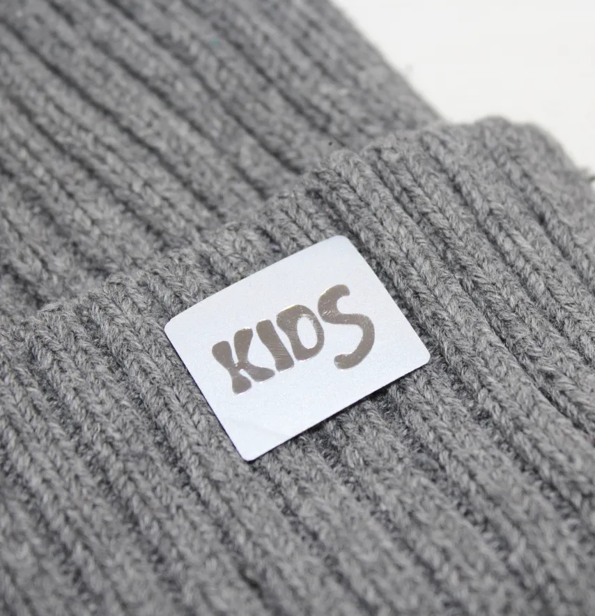 Нашивка світловідбивна "Kids" 25*20 мм срібного кольору-0