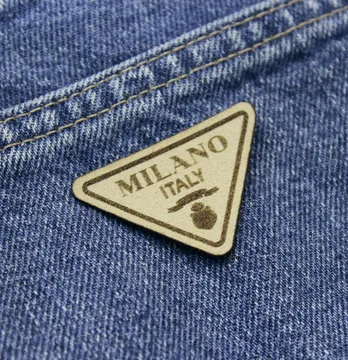 Нашивка "Milano Italy" 45*30мм оливкового кольору
