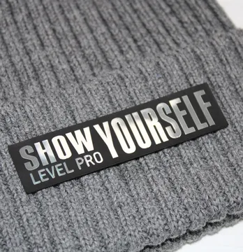 Нашивка "Show Yourself" 80*20.4мм черного цвета