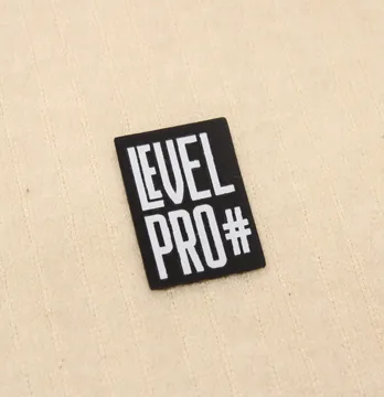 Нашивка "LevelPro #" 25*35 мм белая + нубук чёрный