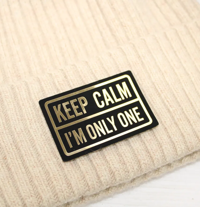 Нашивка "Keep calm" 60*40 мм чорного кольору з золотом-1