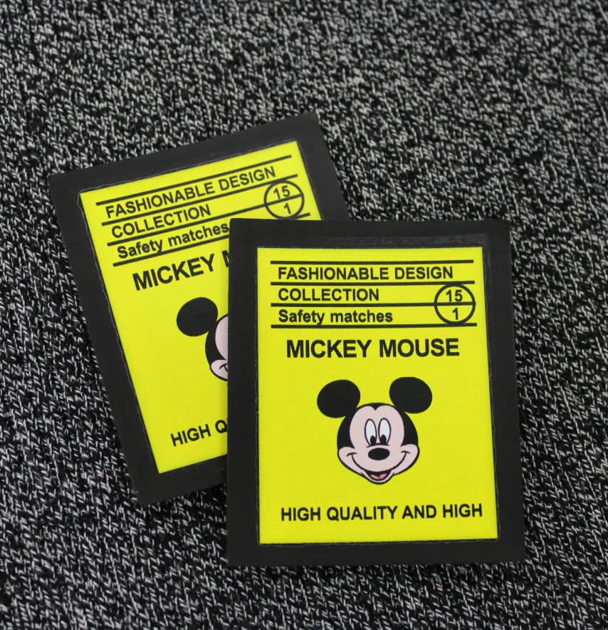 Нашивка "Mickey Mouse" 50*60мм желтого цвета-1