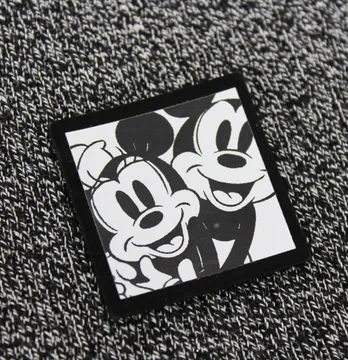 Нашивка "MickeyMinnie" 40мм черно-белого цвета